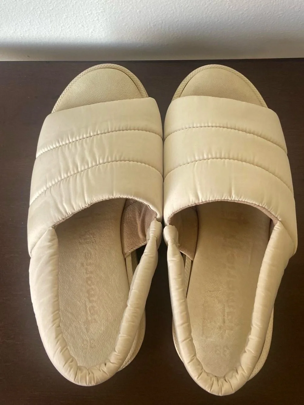 Tamaris Chunky Cream Platform Slingback Sandals